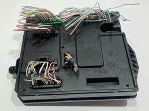 Calculator confort BCM Renault Megane 3 284B17288R 1.5 dci cutie manua — miniatura 9