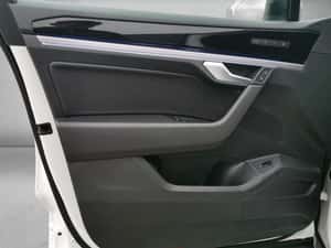 Volkswagen Touareg 2967 cm3 Diesel 286 cp Automată — miniatura 6