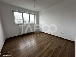Apartament de vanzare 3 camere 2 bai logie balcon si 1 loc de parcare — miniatura 3