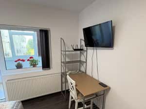 1 cam 33 mp zona garii et2/8 mob si utilat complet totul nou 380 euro — miniatura 5