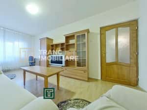 Apartament spatios cu 2 camere la et 2 la Podgoria — miniatura 3