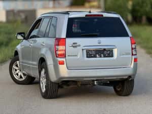 Suzuki grand vitara 1.9 DDIS 129 CP 2011 4WD IMPECABIL — miniatura 4