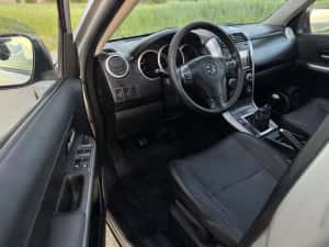 Suzuki grand vitara 1.9 DDIS 129 CP 2011 4WD IMPECABIL — miniatura 5