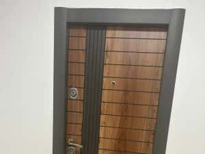 Montaj usi metalice si tamplarie pvc deblocari usi