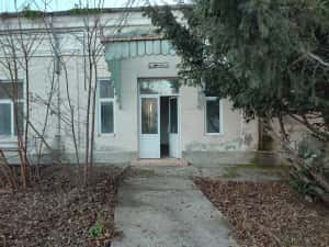 Casa intravilan, ultracentral, str. Decebal, Tulcea — miniatura 2