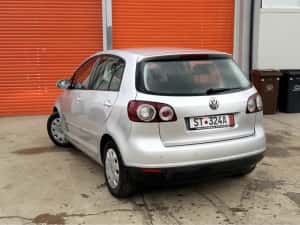 VW Golf 5 PLUS 1.6 — miniatura 4