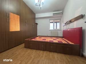 DE ÎNCHIRIAT! Apartament în inima Municipiului Târgoviște! — miniatura 5