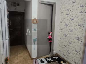 Apartament 2 camere 50 mp zona Giurgiului loc parcare — miniatura 9