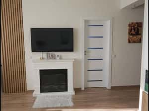 Apartament 3 camere, terasă și garaj — miniatura 3