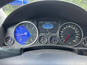 Volkswagen Touareg Automată 240 HP Diesel — miniatura 4