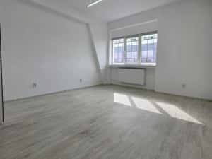 Inchiriez Spatii de birouri - Piata Romana — miniatura 9