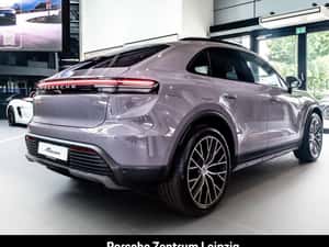 Porsche Macan Automată 408 HP Electric — miniatura 6