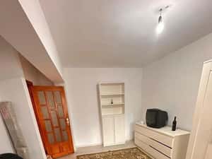 Inchiriez Apartament 2 camere Focsani centru — miniatura 3