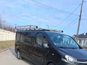 Opel Vivaro 1.6 BiTurbo , 6 locuri , portbagaj pe plafon - 2016 — miniatura 1