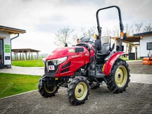 Yanmar Japonez Tractor de 35 CP / Yanmar YT235-R (demo) — miniatura 7