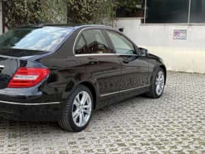 Mercedes c class / 160.000 km / 2.2 diesel — miniatura 4