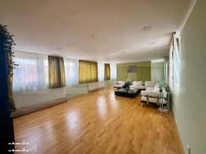 Apartament de vanzare, 140 mp, zona Ultracentral — miniatura 2