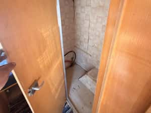 Vînd rulota pentru punct fix — miniatura 7