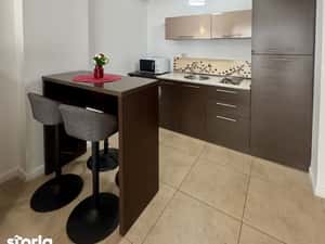 Inchiriez ap. 2 camere in Mamaia Zona Cazino - bloc Tudors Residence — miniatura 5