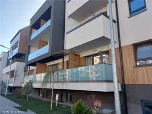 MAURER VILLAS - Garsoniera mobilata, cu boxa si parcare in Tractorul — miniatura 3