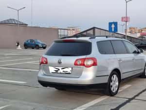 Passat 2.0 TDI un singur Ax impecabil km reali cu carte service — miniatura 4