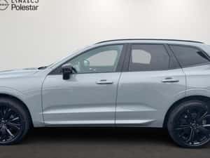 Volvo XC60 B5 AWD Plus Black Edition — miniatura 5