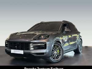 Porsche Cayenne Hibrid 2024 la vanzare