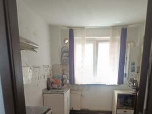 Apartament 3 cam dec Craiovita,zona Orizont 9/10 CT,apa separata lift — miniatura 4
