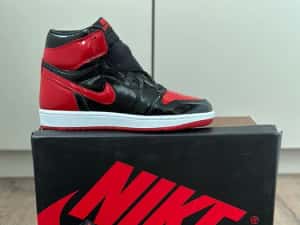 Adidasi NIKE JORDAN 1 patent bred — miniatura 9