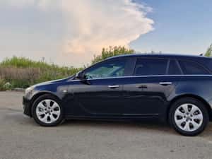 Opel Insignia Break Diesel 2015 — miniatura 2