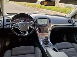 Opel Insignia Break Diesel 2015 — miniatura 5