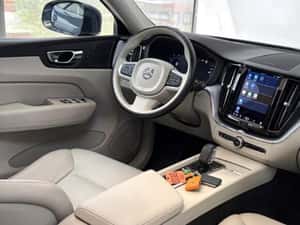 VOLVO XC-60 T6 AWD | 2021-10 | Virtual | Navi | Pano | Camera | Hybrid | 151.000 Km — miniatura 6