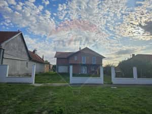 Casa de vanzare in Darova — miniatura 2