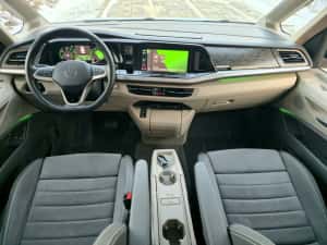 Volkswagen Multivan  2022 69.000km — miniatura 6
