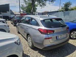 Hyundai i30 Combi benzina 1.5 aspirat 110Cp Comfort — miniatura 6