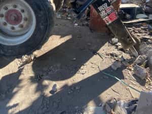 Inchiriez Bobcat demolari picon taiem beton asfalt basculanta 3,5t mo — miniatura 7