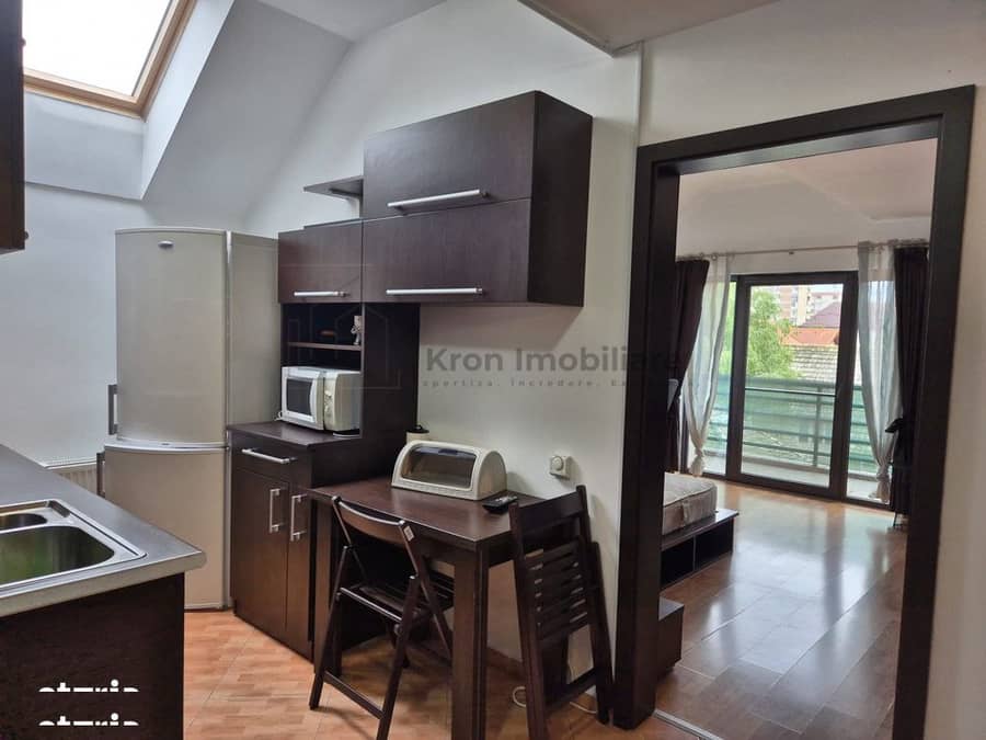 GARSONIERA SPATIOASA DE INCHIRIAT - STR. TARNAVEI — fotografie 1 din 6