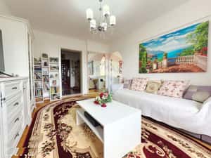Apartament 2 camere, renovat complet – ideal locuință sau investiție — miniatura 3