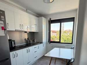 Aparrament cu doua camere ultramodern, uotracentral — miniatura 6