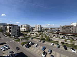 2 camere Coresi Avantgarden – Kasper