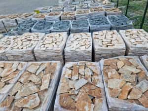 Piatra poligonala de munte placari si pavaje ardezie marmura alba — miniatura 7