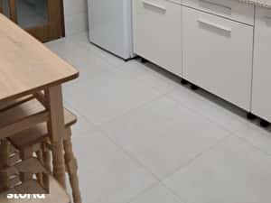 Campina - ultracentral - ap. 3 cam - renovat/mobilat - 2200 Lei/Luna — miniatura 3