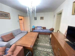 Apartament 3 camere semidecomandat, 67 mp, Podu Ros! — miniatura 1