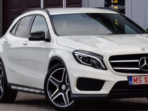 Mercedes GLA 250 AMG Line 4MATIC – 211 CP | Automat | Full LED
