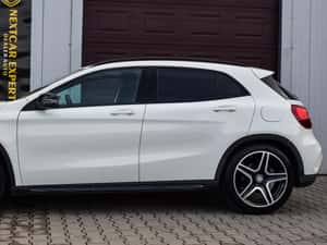 Mercedes GLA 250 AMG Line 4MATIC – 211 CP | Automat | Full LED — miniatura 7