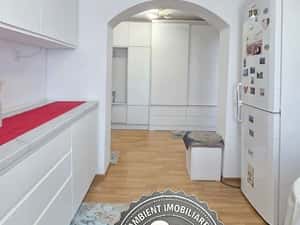 Apartament cu 2 camere, etaj 3, mobilat și utilat, zona TRAIAN - Cruce — miniatura 6