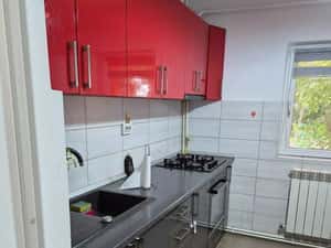 Inchiriez apartament 2 camere zona Spiru Haret- Unirii Sud — miniatura 3
