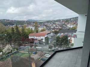 Inchiriez apartament cu 2 camere — miniatura 4