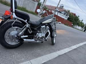 Suzuki intruder vs800 1998 A2 22000 km istoric documentat — miniatura 5