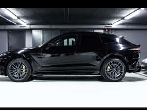 Aston Martin DBX 2023 - 707 CP - Second Hand — miniatura 2
